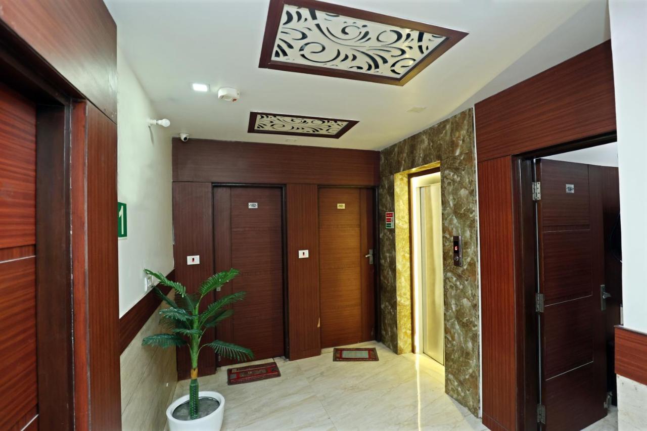 Hotel Toto International Dx Нью-Дели Экстерьер фото